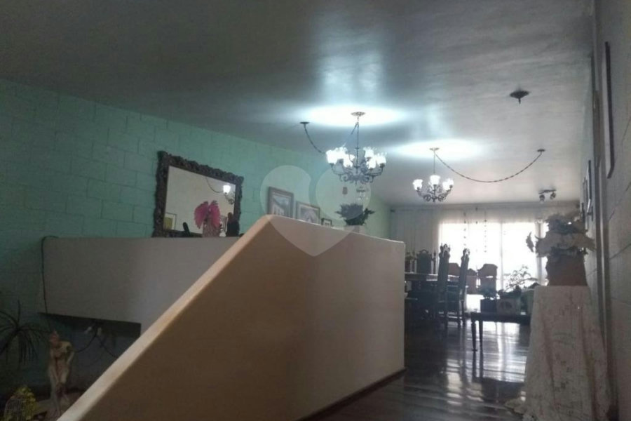 Casa à venda com 3 quartos, sendo 1 suíte, em Jardim São Paulo(zona Norte), São Paulo, SP