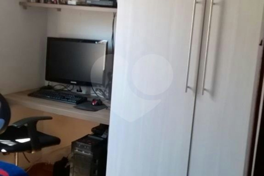 Sobrado à venda com 3 quartos, sendo 1 suíte, em Vila Nova Cachoeirinha, São Paulo, SP