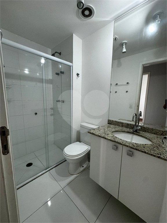 Apartamento para alugar com 3 quartos, sendo 1 suíte, em Parque Reboucas, São Paulo, SP