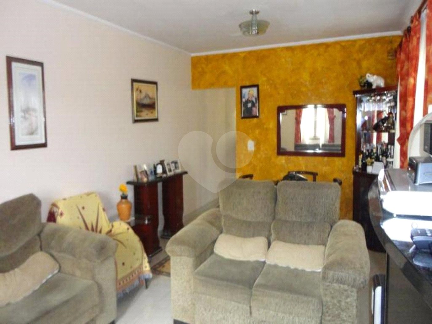 Casa à venda com 3 quartos, sendo 1 suíte, em Jardim Esmeralda, São Paulo, SP