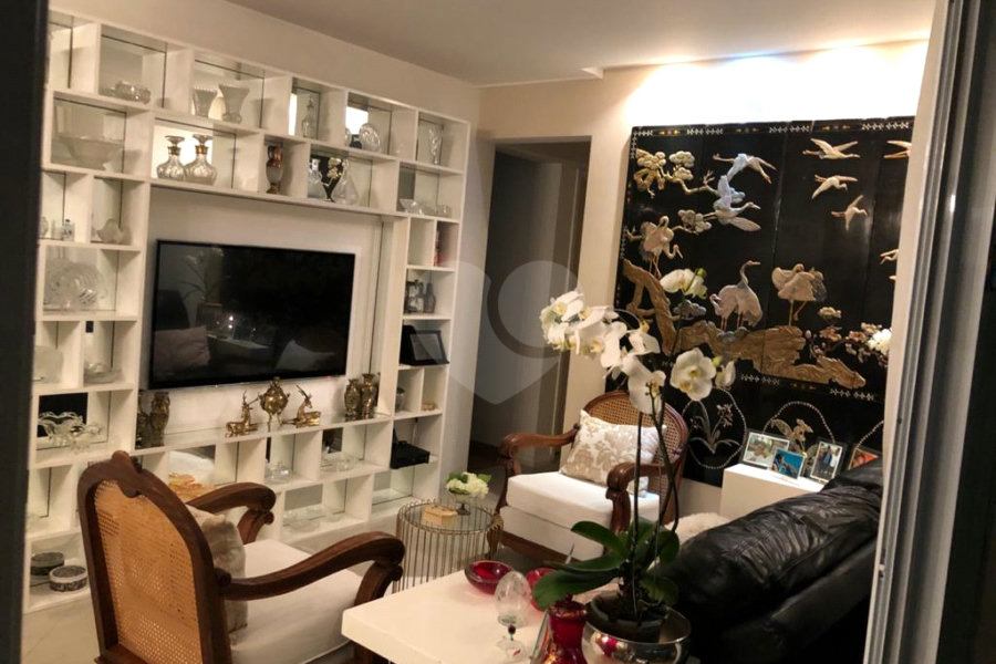 Apartamento à venda com 3 quartos, sendo 1 suíte, em Santana, São Paulo, SP