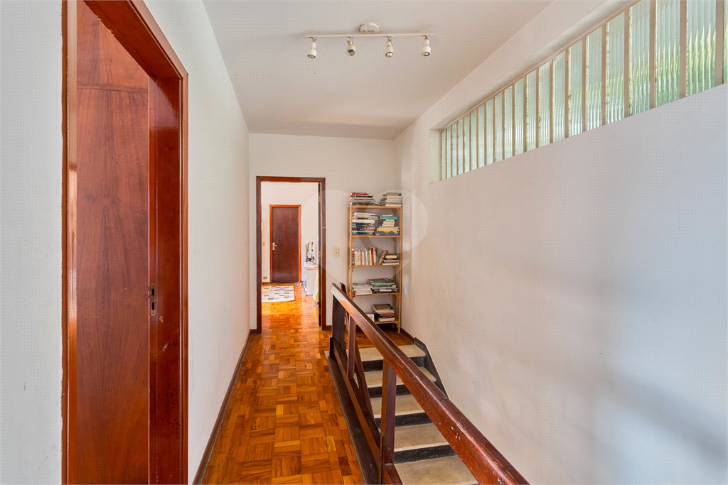 Sobrado à venda com 3 quartos, sendo 1 suíte,  em Jardim Prudência, São Paulo, SP
