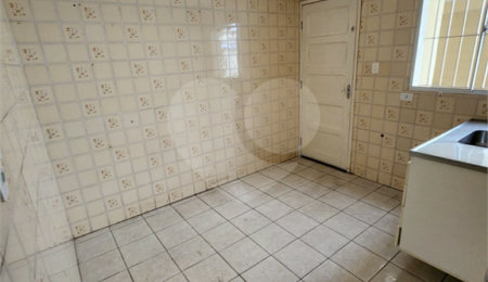 Casa à venda com 2 quartos, sendo 1 suíte, em Vila Gumercindo, São Paulo, SP