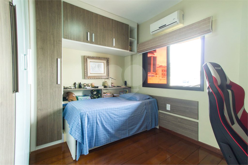 Apartamento à venda com 4 quartos, sendo 1 suíte,  em Tijuca, Rio de Janeiro, RJ