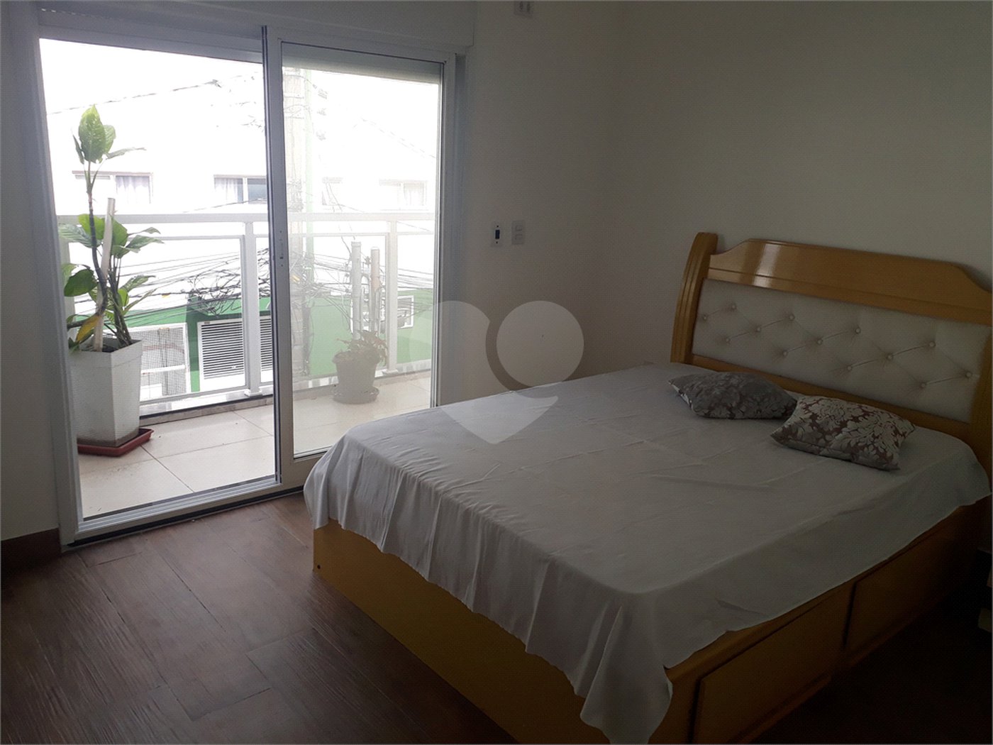 Sobrado à venda com 4 quartos, sendo 1 suíte, em Tremembé, São Paulo, SP