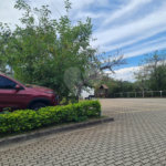 Casa à venda com 3 quartos, sendo 1 suíte, no condomínio Jardim Itatinga II, São Paulo - SP