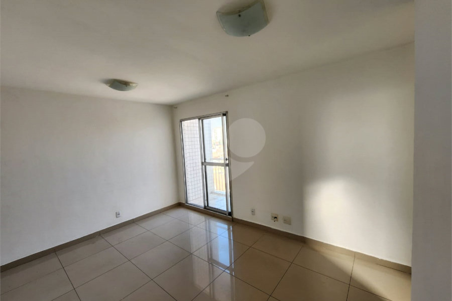 Apartamento à venda com 2 quartos em Parque Edu Chaves, São Paulo, SP
