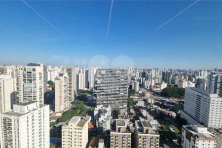 DESFRUTE DE TODA SOFISTICAÇÃO QUE A VILA NOVA CONCEIÇÃO OFERECE E VIVA PERTO DE TUDO.