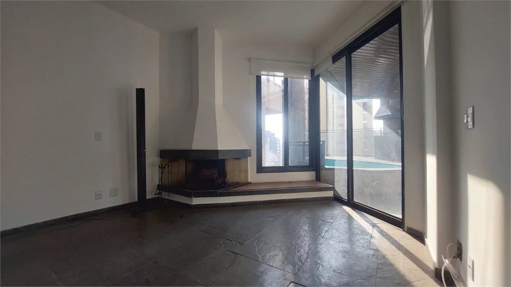 Apartamento à venda com 1 suíte em Vila Suzana, São Paulo, SP