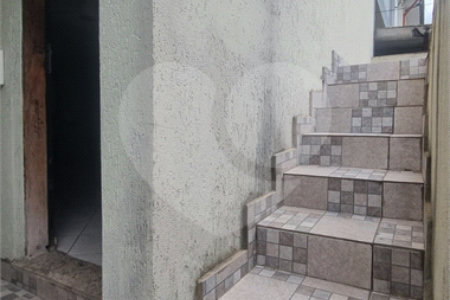 Sobrado à venda com 3 quartos em Vila Medeiros, São Paulo, SP