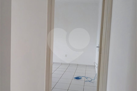 Sobrado à venda com 2 quartos em Jardim Ana Maria, Sorocaba, SP