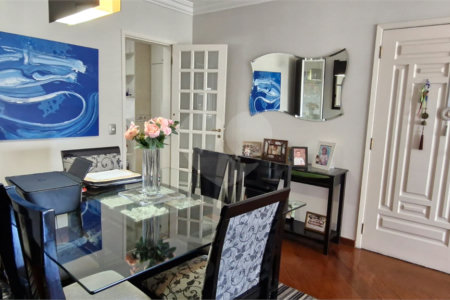 Apartamento à venda com 3 quartos, sendo 2 suítes, em Real Parque, São Paulo, SP