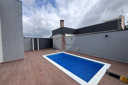 Casa à venda com 3 suítes no condomínio Campos do Conde I e II, Sorocaba - SP