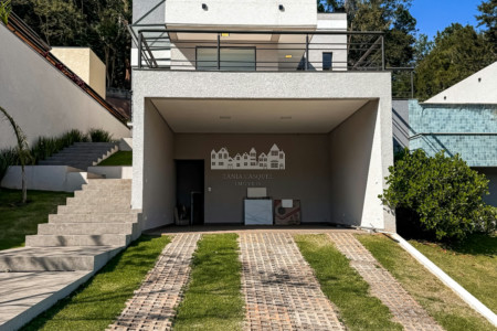 Casa à venda com 3 quartos, sendo 3 suítes, no Condomínio Quintas da Boa Vista, Atibaia - SP