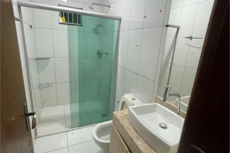Casa para alugar com 3 quartos, sendo 2 suítes, em Manoel Novo, Balsas, MA