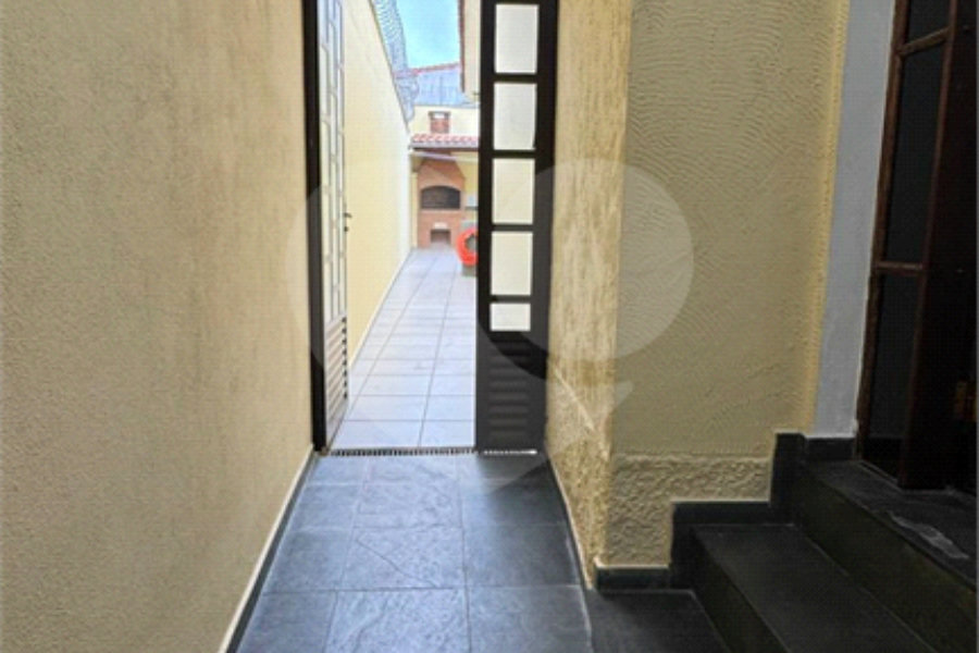 Sobrado à venda com 2 quartos, sendo 1 suíte, em Vila Prudente, São Paulo, SP