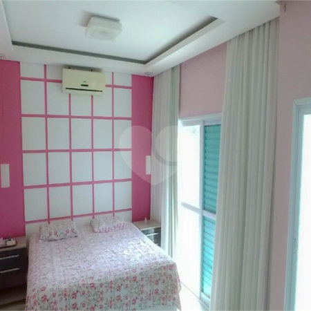 Casa à venda com 3 quartos, sendo 1 suíte, no condomínio Belvedere 2, Votorantim - SP