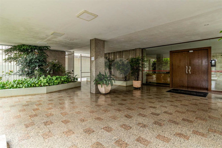 Apartamento à venda com 3 suítes em Bela Vista, São Paulo, SP