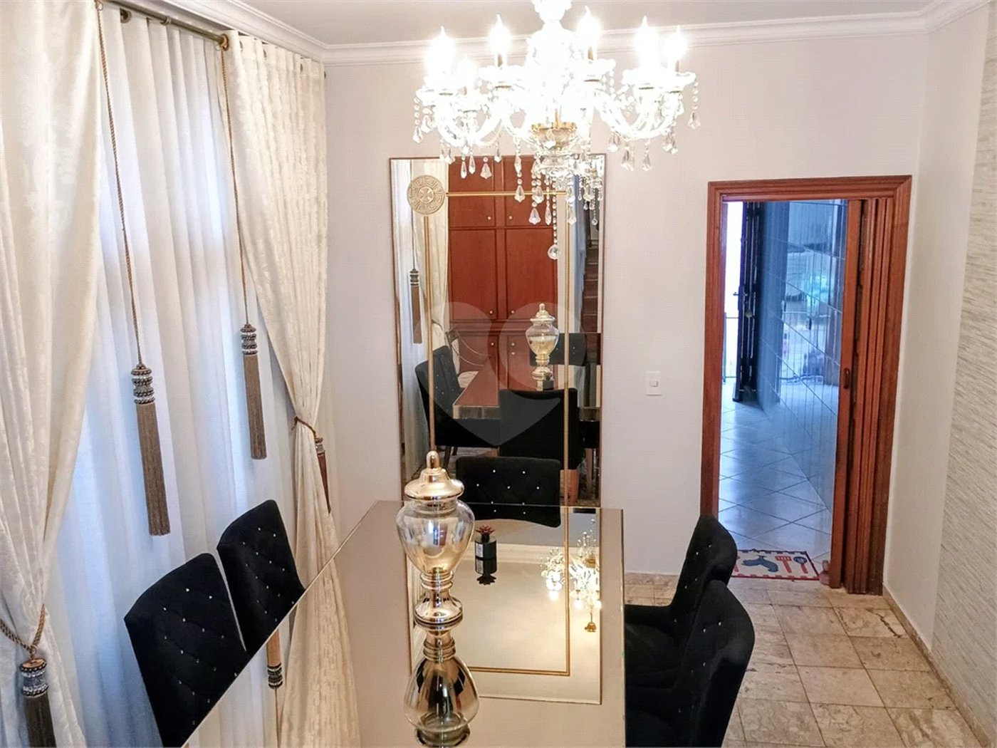 Sobrado à venda com 3 quartos, sendo 1 suíte, em Santana, São Paulo, SP