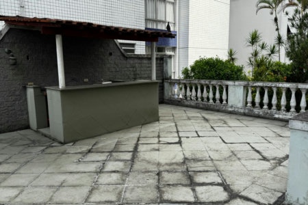 Casa dos Sonhos no Canal 6 – Piscina, Privacidade e 450m² de Terreno