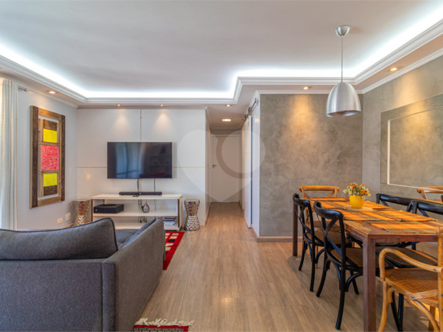 Apartamento à venda com 4 quartos, sendo 1 suíte,  em Jardim Marajoara, São Paulo, SP