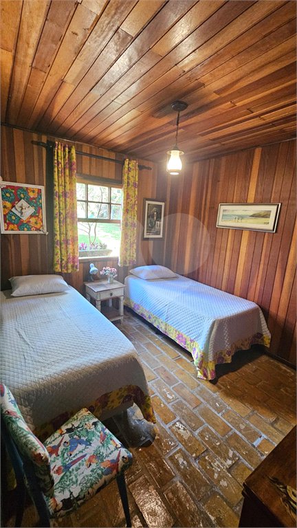 Casa Térrea à venda com 4 quartos, sendo 1 suíte, em Jardim Centenário, Atibaia, SP