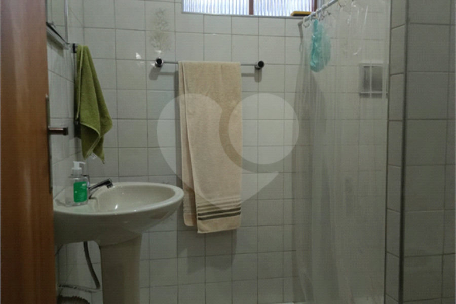 Casa à venda com 3 quartos, sendo 1 suíte, em Luiz Fagundes, Mairiporã, SP