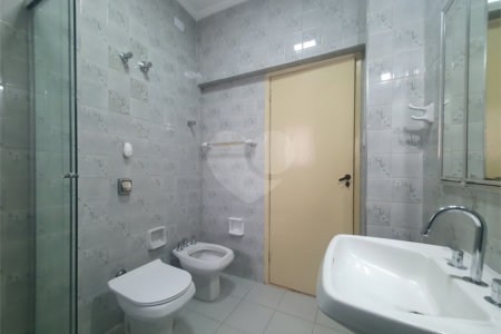 Apartamento para alugar com 2 quartos, sendo 1 suíte,  em Higienópolis, São Paulo, SP
