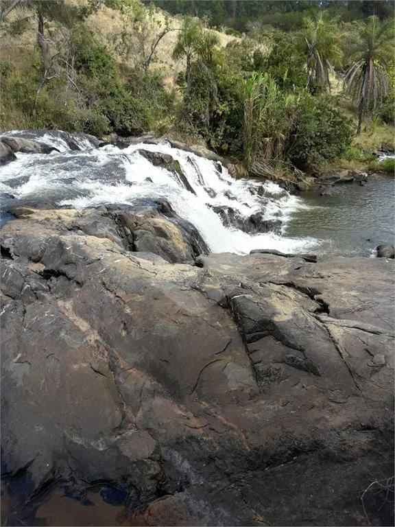 Chácara à venda no Centro, Monte Sião, MG