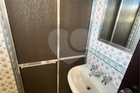 Casa à venda com 5 quartos, sendo 4 suítes, em Parque Maria Helena, São Paulo, SP