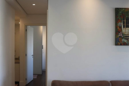 Apartamento à venda com 2 quartos, sendo 1 suíte, em Parque Industrial Tomas Edson, São Paulo, SP
