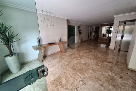 Apartamento à venda com 3 quartos, sendo 1 suíte, em Vila Monte Alegre, São Paulo, SP
