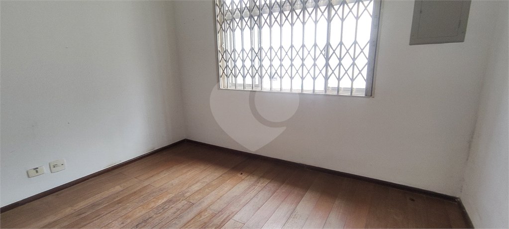 Casa à venda com 3 quartos, sendo 1 suíte, em Parque Jabaquara, São Paulo, SP