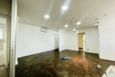 Sala à venda no Centro, São Bernardo do Campo, SP