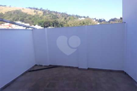Sobrado para alugar com 3 quartos, sendo 1 suíte, em Esplanada Mendes Moraes, São Roque, SP