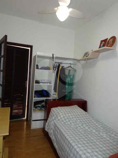 Casa à venda com 3 quartos, sendo 1 suíte,  em Jardim Londrina, São Paulo, SP