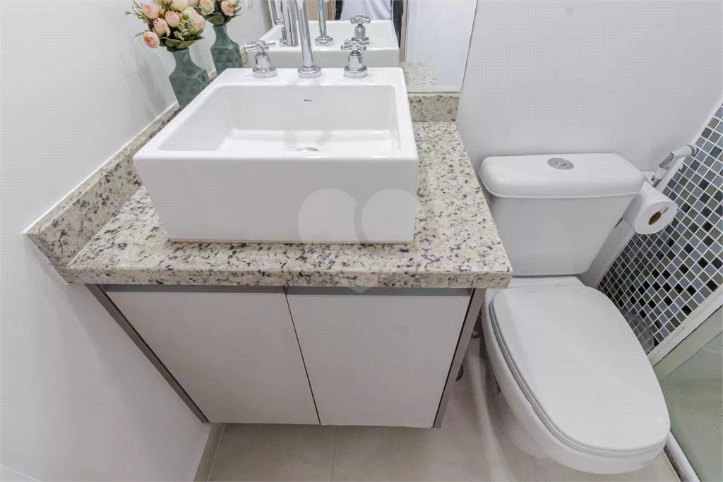 Apartamento à venda com 2 quartos, sendo 1 suíte,  em Vila Andrade, São Paulo, SP