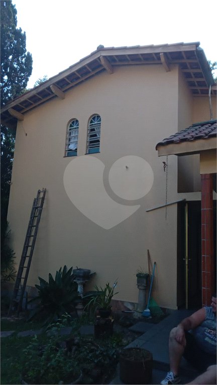 Sobrado à venda com 3 quartos, sendo 1 suíte, em Jardim Itacolomi, São Paulo, SP