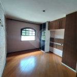 Sobrado à venda com 3 quartos, sendo 1 suíte,  em Jardim Pinheiros, São Paulo, SP