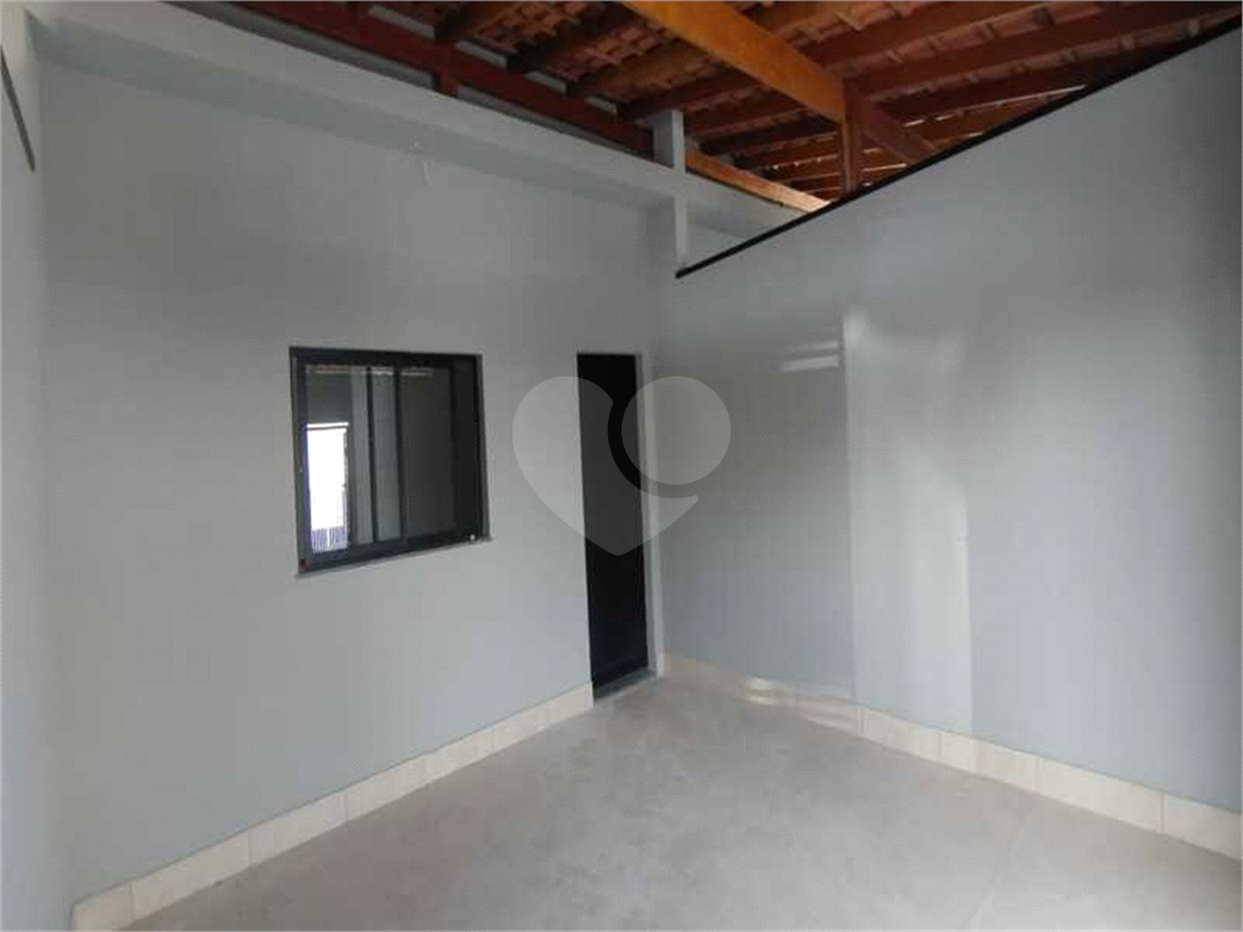 Casa à venda com 2 quartos, sendo 1 suíte, em Parque Residencial Sabiás, Indaiatuba, SP