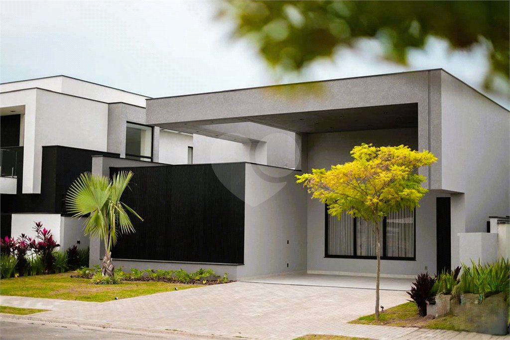 Casa à venda com 4 suítes no condomínio Alphaville Nova Esplanada 4, Votorantim - SP