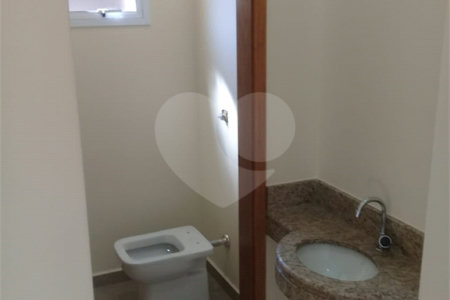 Casa à venda com 3 quartos, sendo 1 suíte,  em Loteamento Jardim Solares, Atibaia, SP