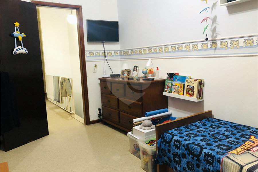 Sobrado à venda com 3 quartos em Tremembé, São Paulo, SP