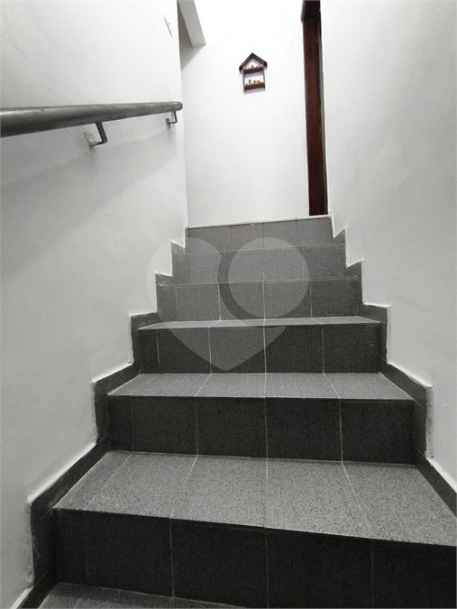 Sobrado à venda com 3 quartos no Brasilândia, São Paulo, SP