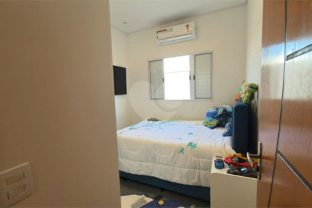Casa à venda com 3 suítes no condomínio Campos do Conde I e II, Sorocaba - SP
