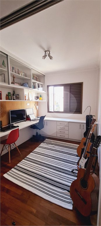 Apartamento à venda com 3 quartos, sendo 2 suítes, em Vila Monte Alegre, São Paulo, SP