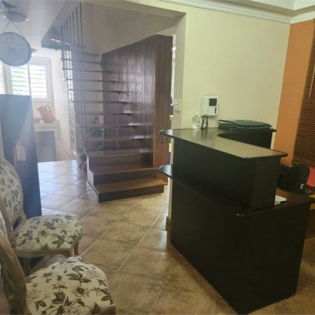 Sobrado à venda com 4 quartos, sendo 1 suíte, em Água Branca, São Paulo, SP