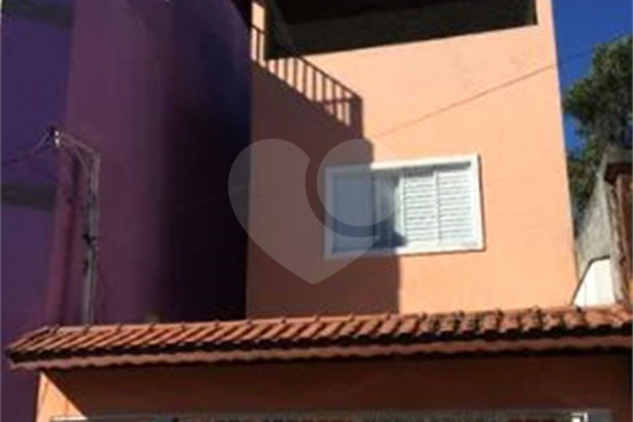 Sobrado à venda com 3 quartos, sendo 1 suíte, em Jaraguá, São Paulo, SP