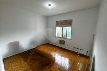 Apartamento à venda com 2 quartos em Tijuca, Rio de Janeiro, RJ