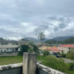 Sobrado à venda com 2 quartos, sendo 1 suíte, em Estância Balneária Hawai, Caraguatatuba, SP